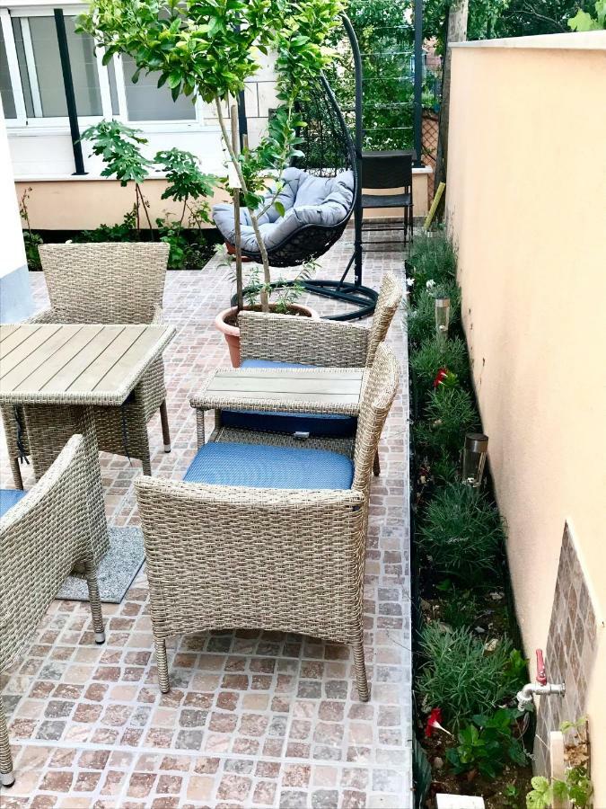 Cocoville Beach House- Makarskaアパートメント エクステリア 写真